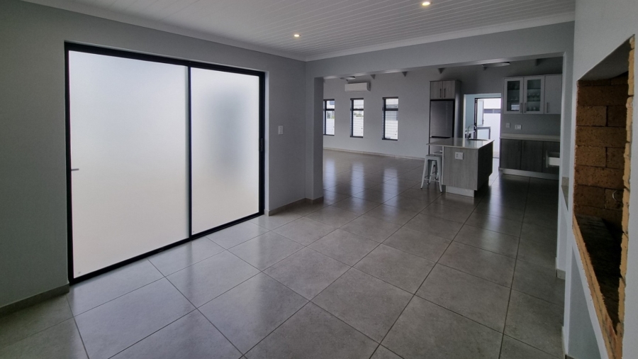 3 Bedroom Property for Sale in Atlantic Sands Private Estate Western Cape